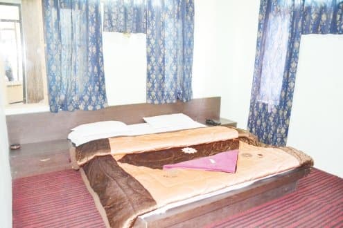 Hotel Green City, Srinagar 2